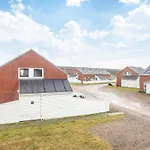 6 Person In Romo-by Traum Sønderby